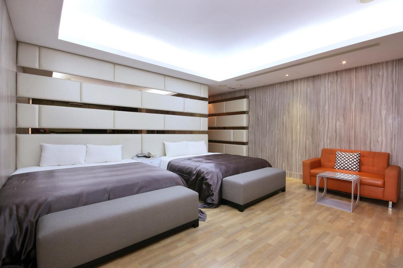Feng Cai Motel Юаньлинь Экстерьер фото
