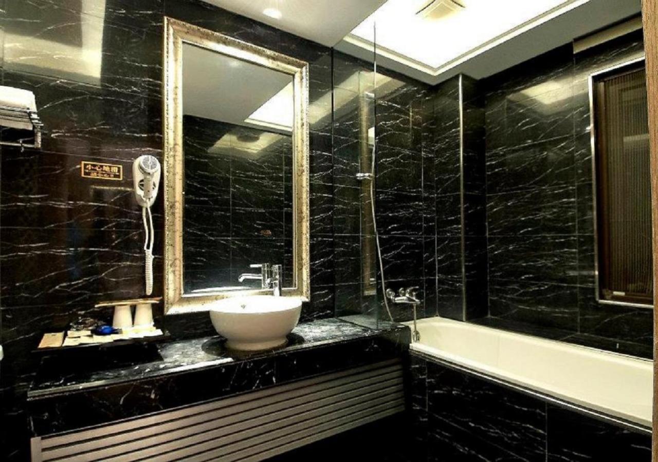 Feng Cai Motel Юаньлинь Экстерьер фото
